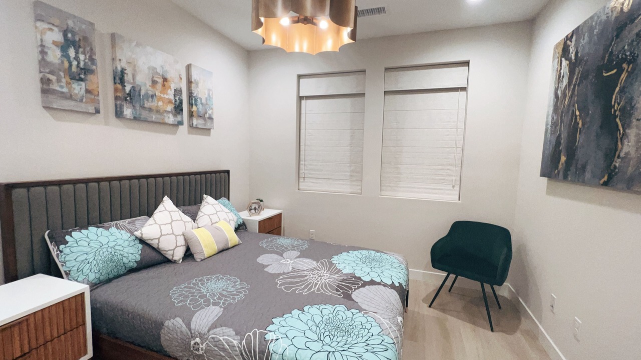 Photo of Bedroom in Montebello