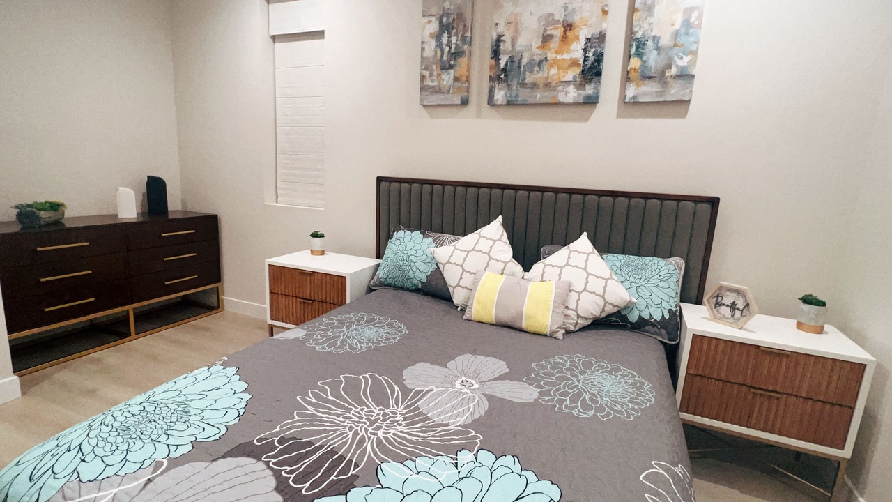 Photo of Bedroom in Montebello