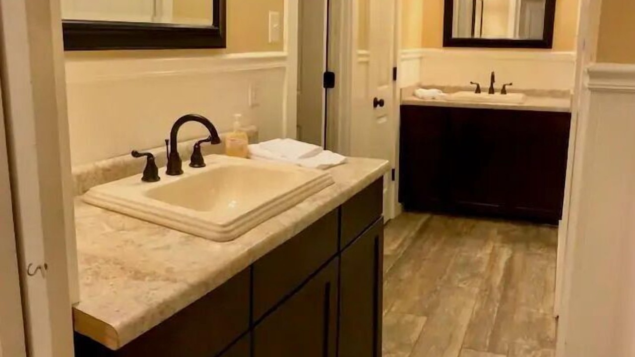 Photo of Bathroom in Daphne