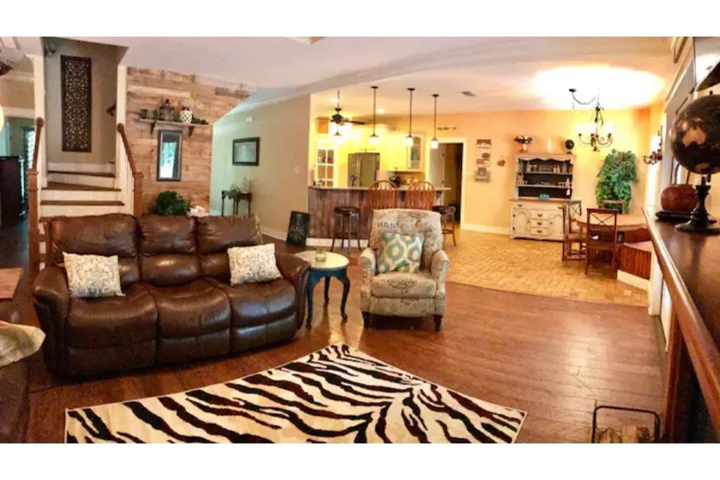 Photo of Bedroom in Daphne