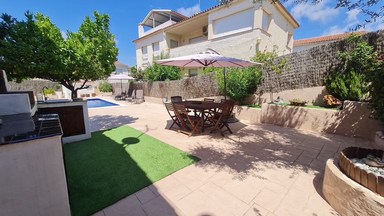 Photo of Outdoor in Creixell
