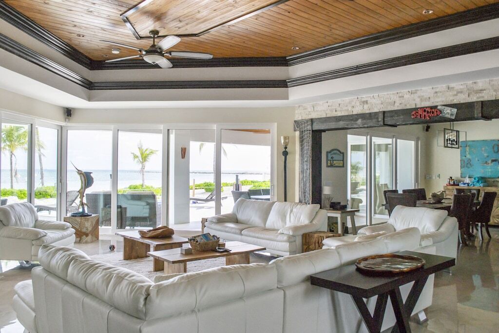 Photo of Others in Bahamas Terrace