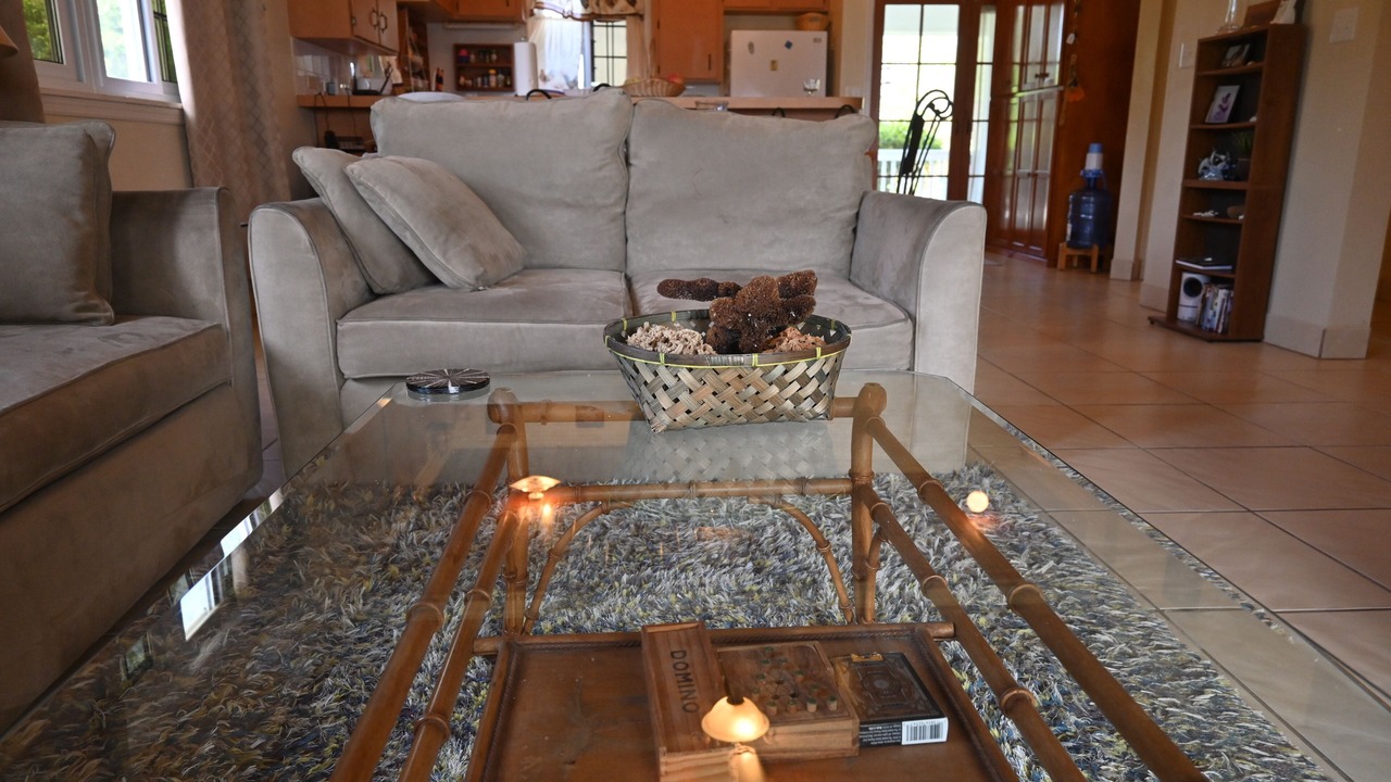 Photo of Livingroom in Tarpum Bay