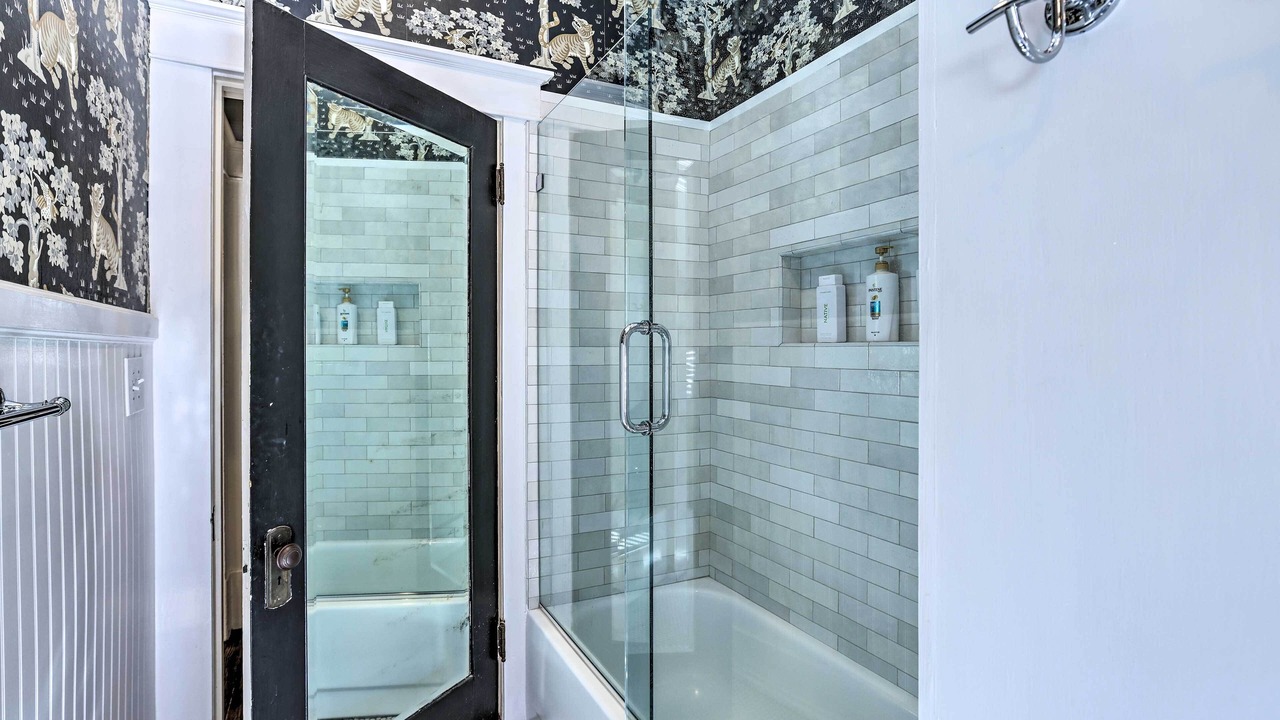 Photo of Bathroom in Crestline Heights