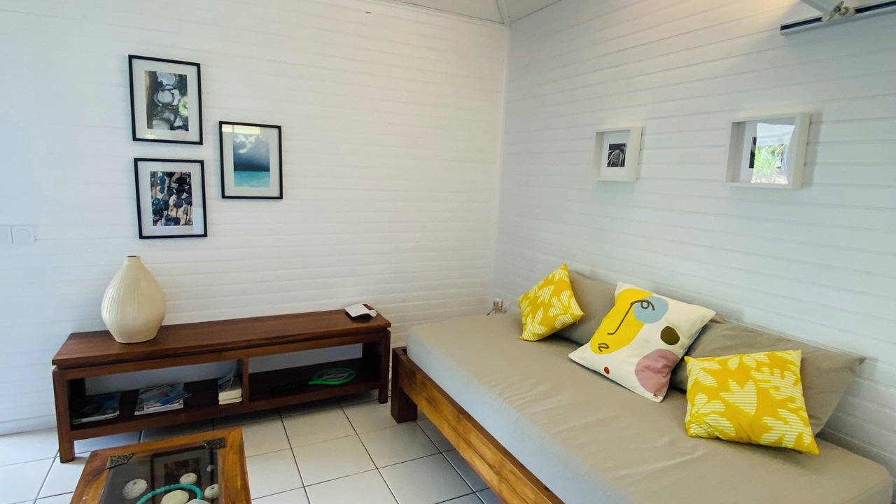 Photo of Livingroom in Teahupoo