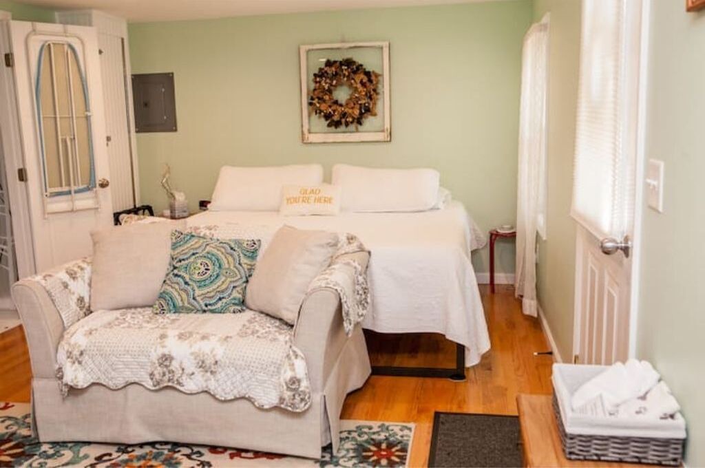 Photo of Bedroom in Middle Hope