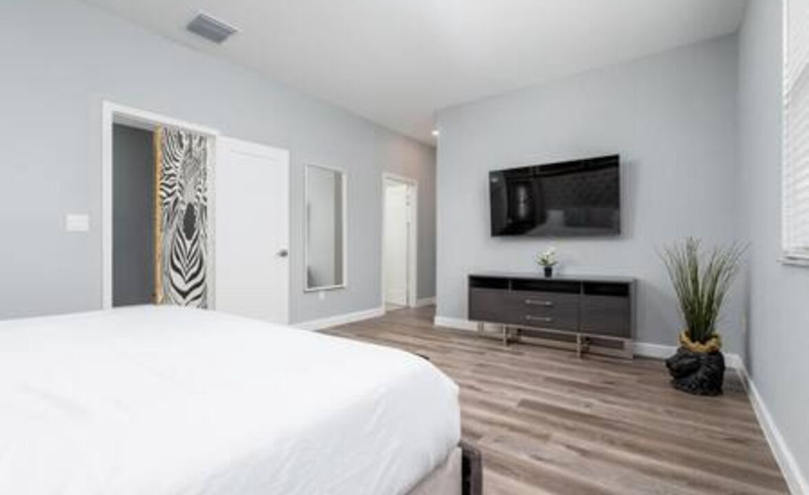 Photo of Bedroom in Survey Creek
