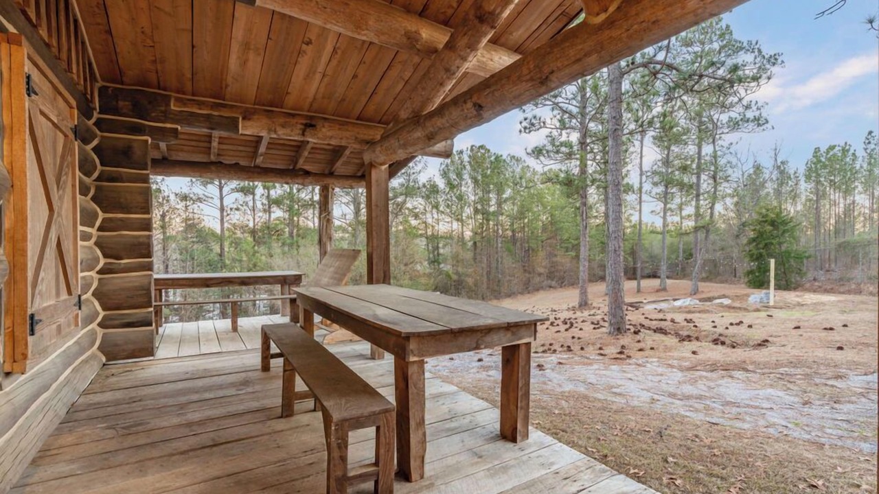 Photo of Outdoor in Pine Level
