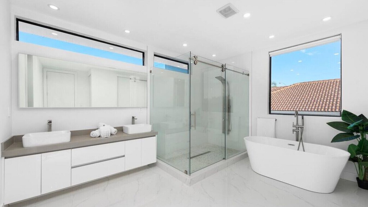 Photo of Bathroom in Glenvar Heights