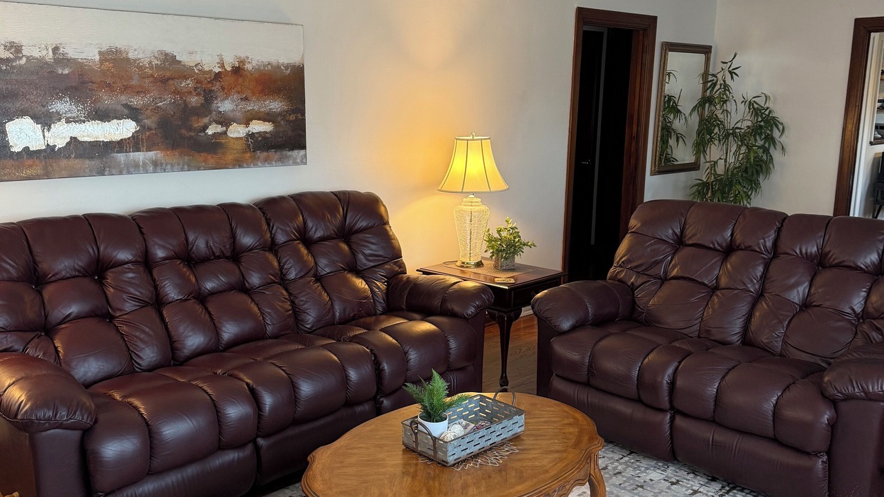 Photo of Livingroom in Erie