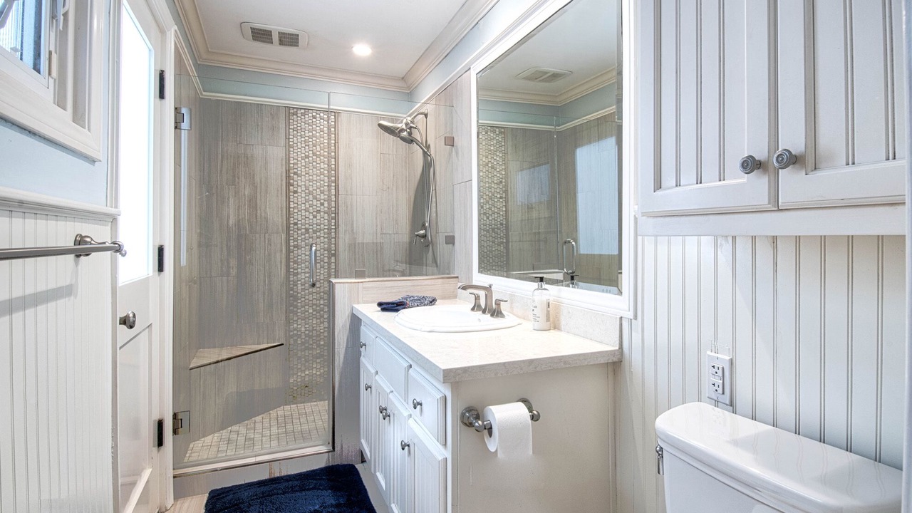 Photo of Bathroom in Santa Ana Heights