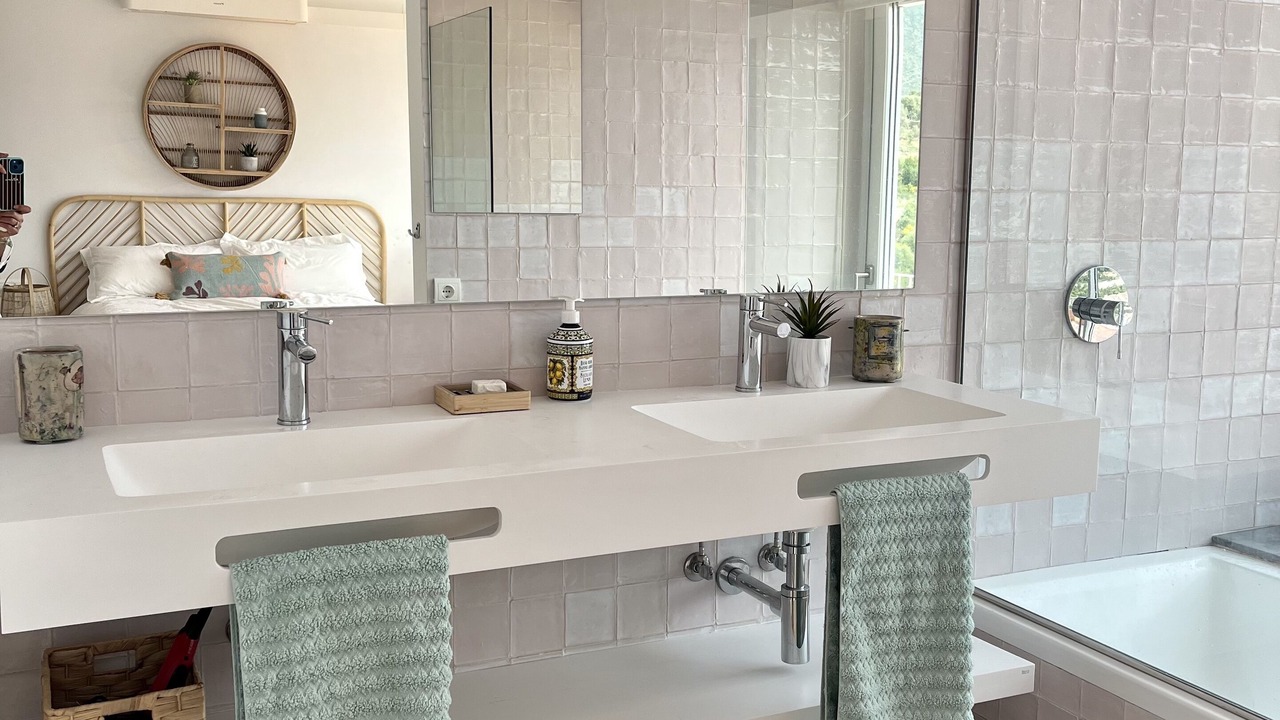 Photo of Bathroom in Cadaques