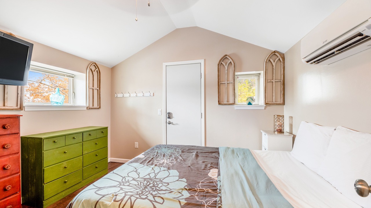 Photo of Bedroom in Rushville