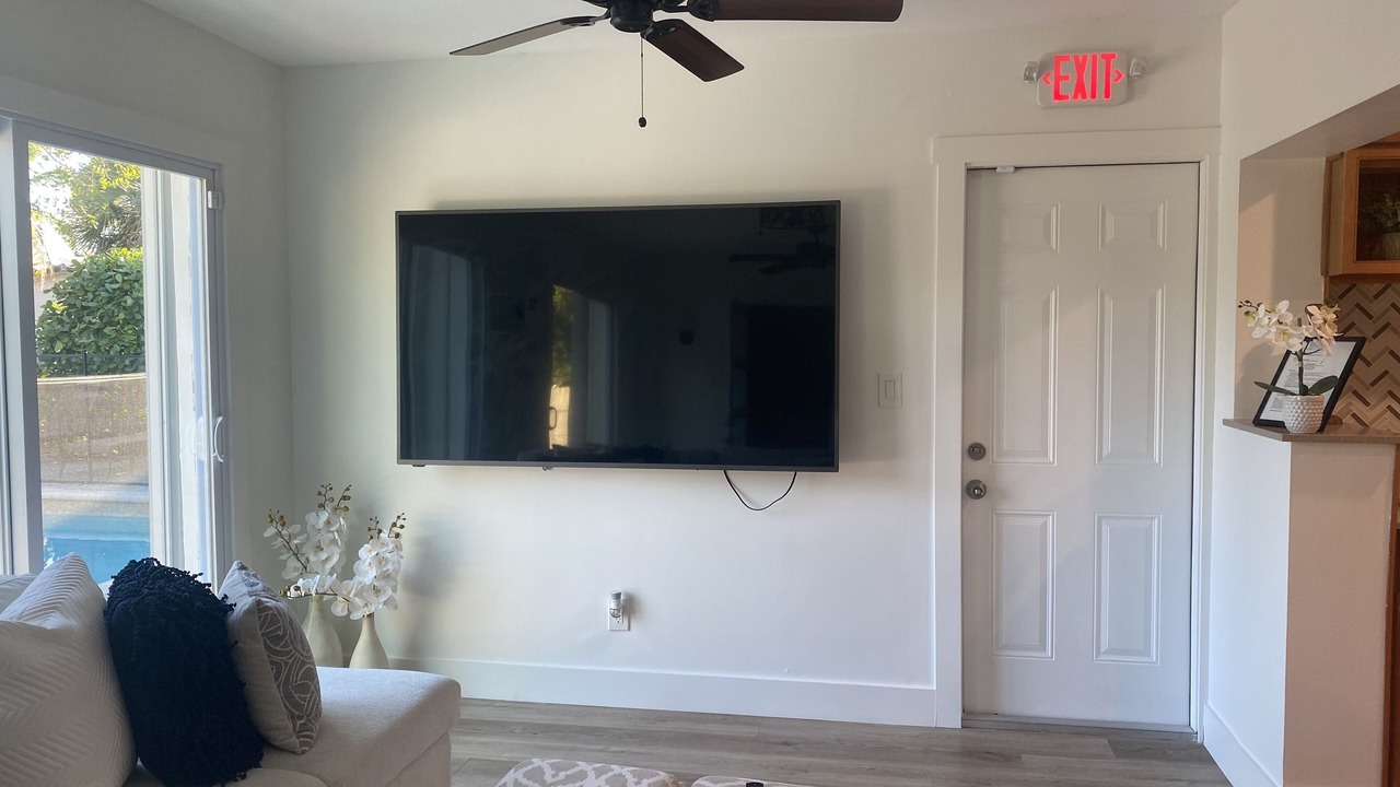Photo of Livingroom in Coral Springs