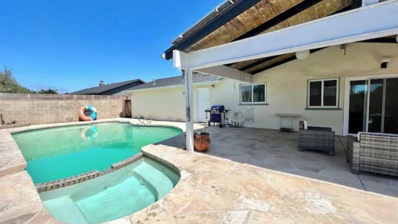 Photo of Outdoor in Serra Mesa