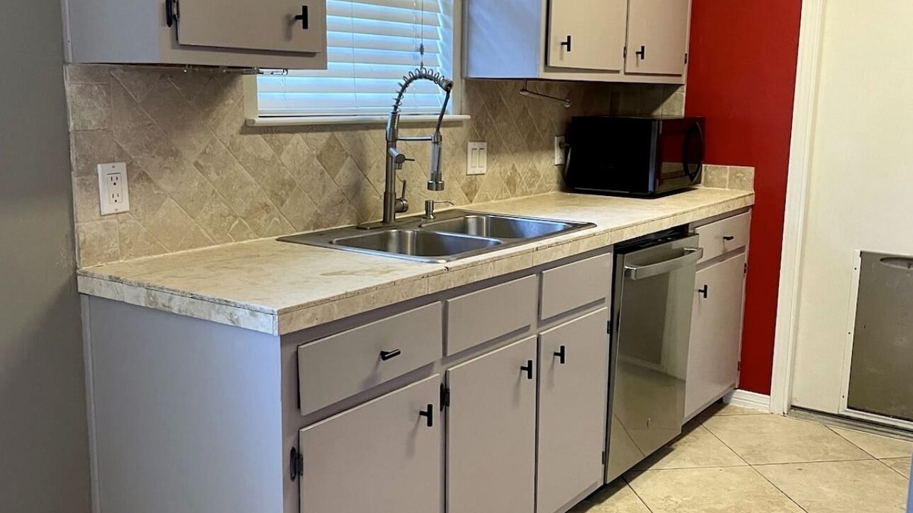 Photo of Kitchen in North Northwest Pensacola