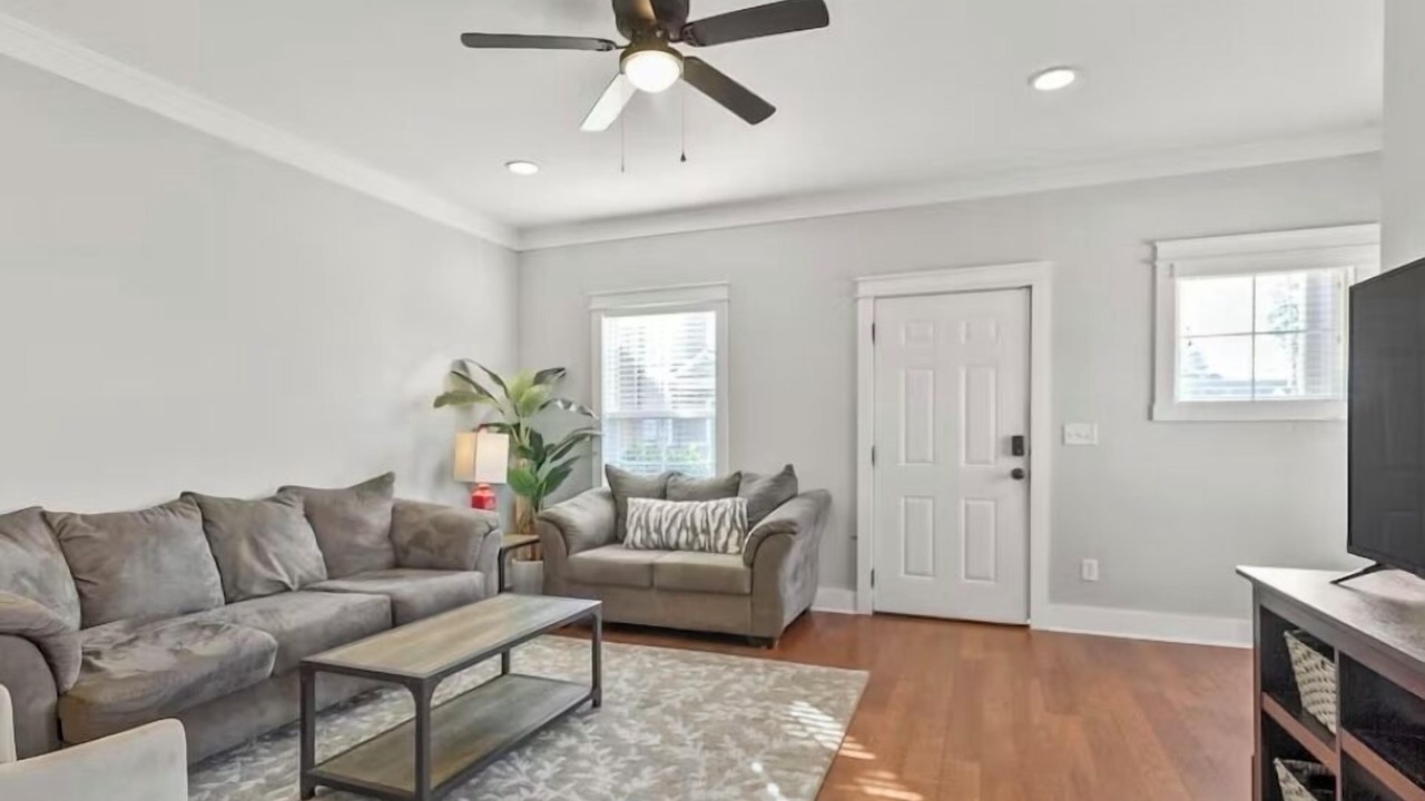 Photo of Livingroom in Tuscaloosa