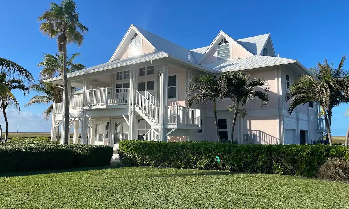 Photo of Outdoor in West End