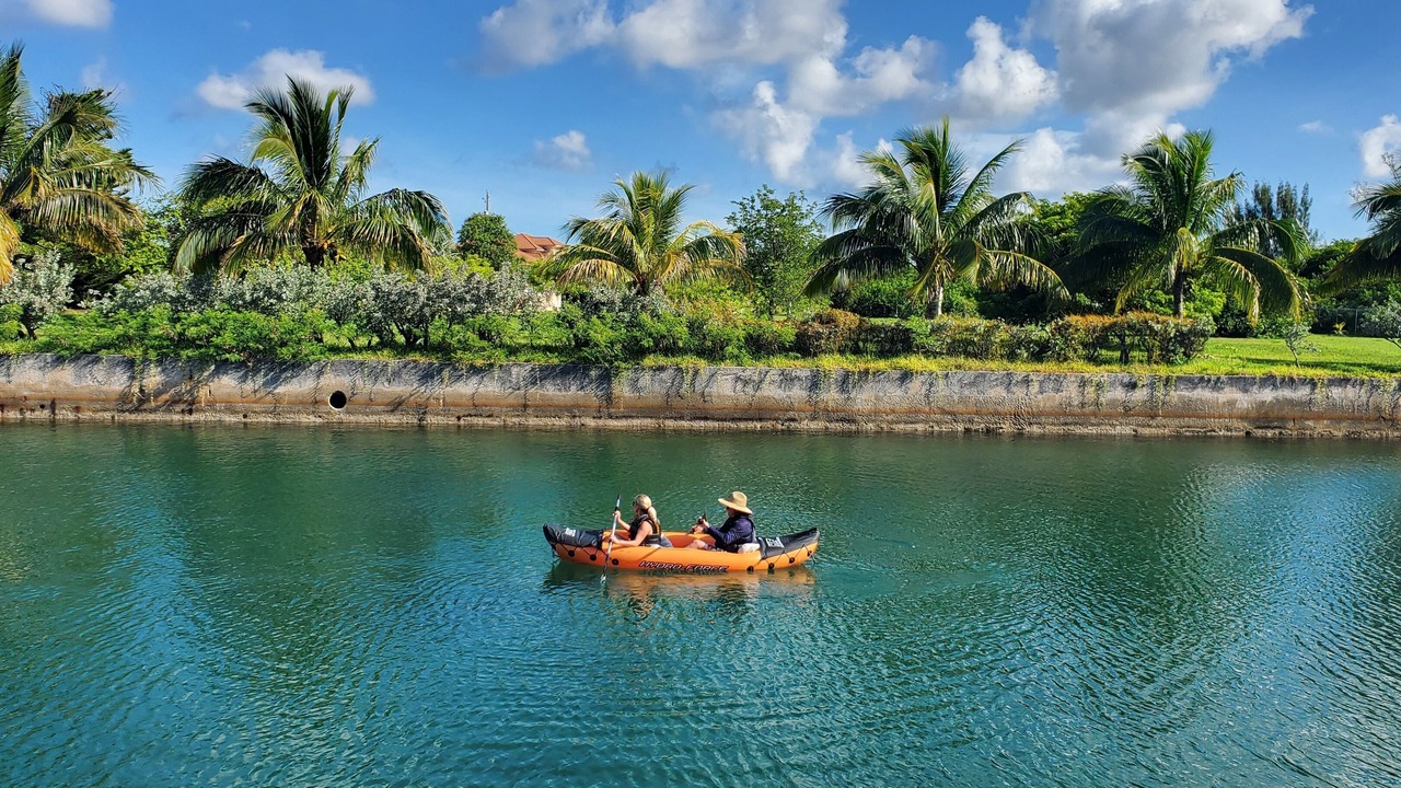 Photo of Others in Bahamas Terrace