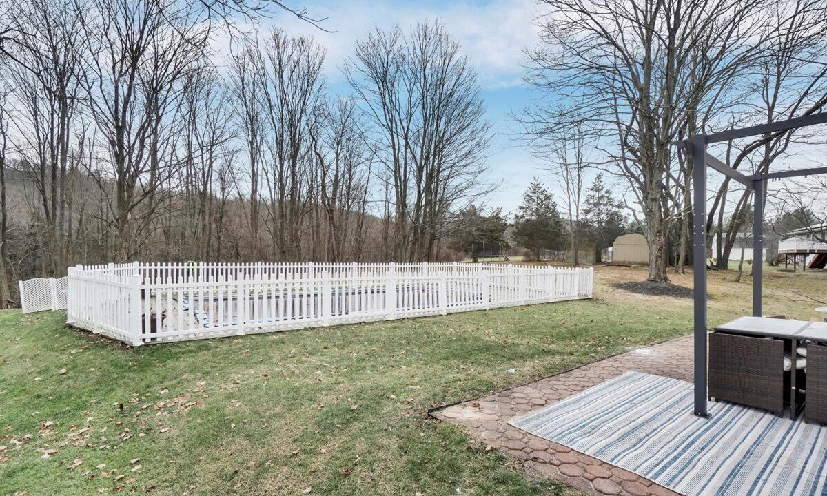 Photo of Outdoor in South Blooming Grove