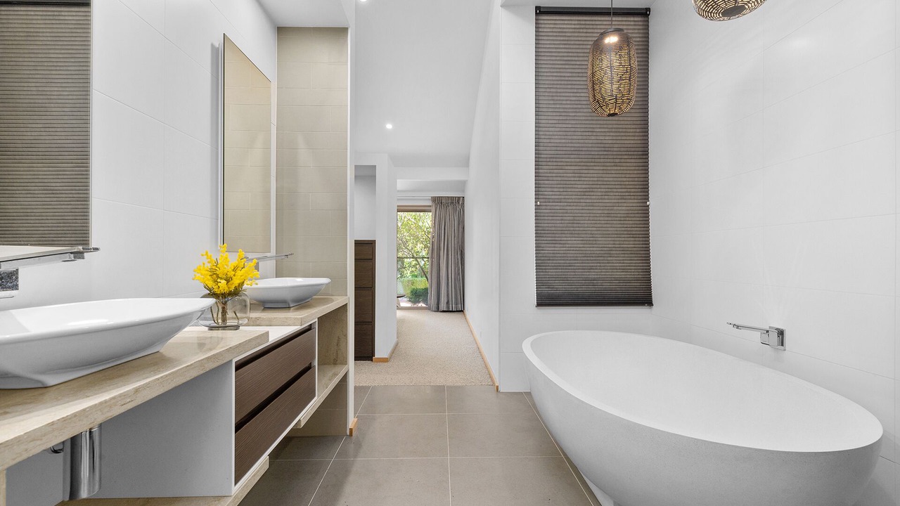 Photo of Bathroom in O'malley