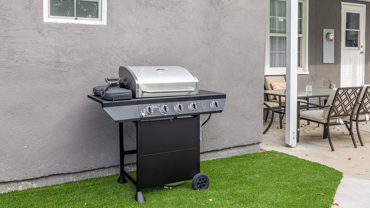 Photo of Outdoor in Encino
