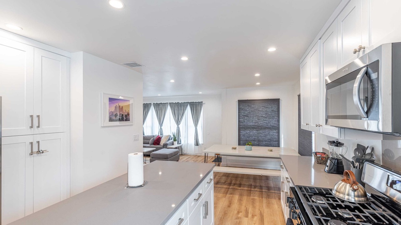Photo of Kitchen in Encino