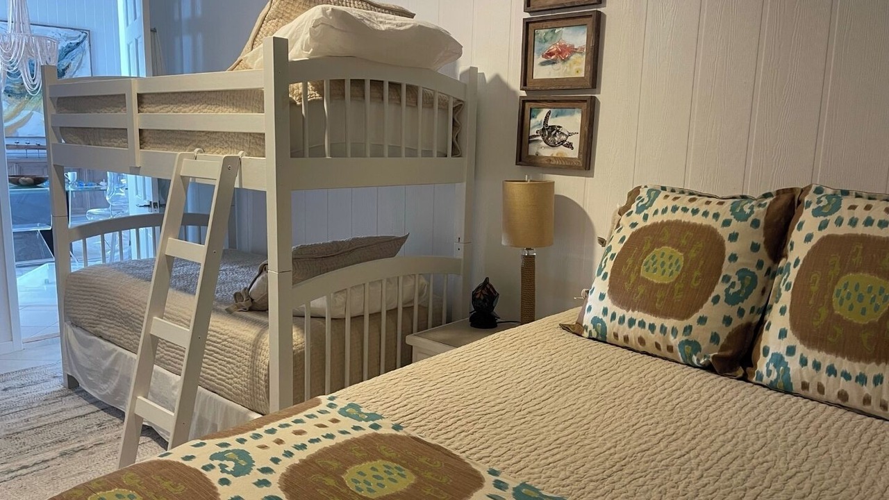 Photo of Bedroom in Great Guana Cay