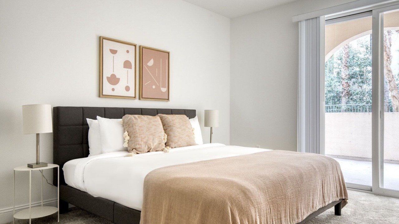Photo of Bedroom in Playa Vista