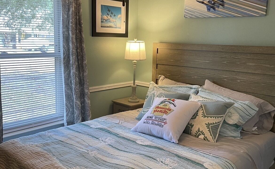 Photo of Bedroom in Gulf Breeze