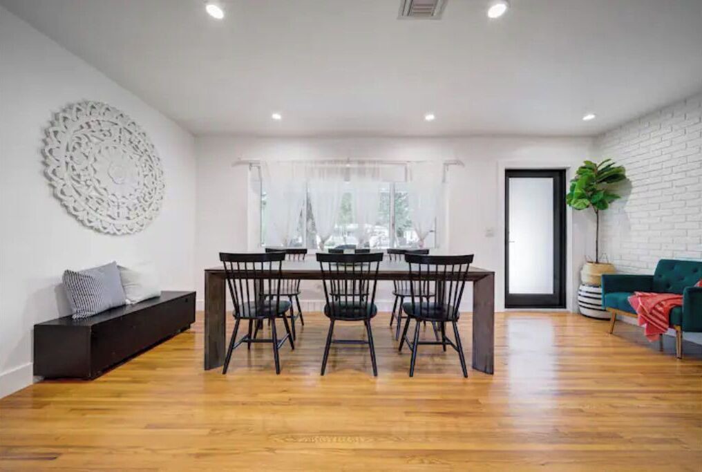 Photo of Livingroom in Golden Glades
