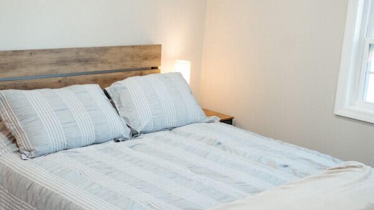 Photo of Bedroom in Cedar Bluff