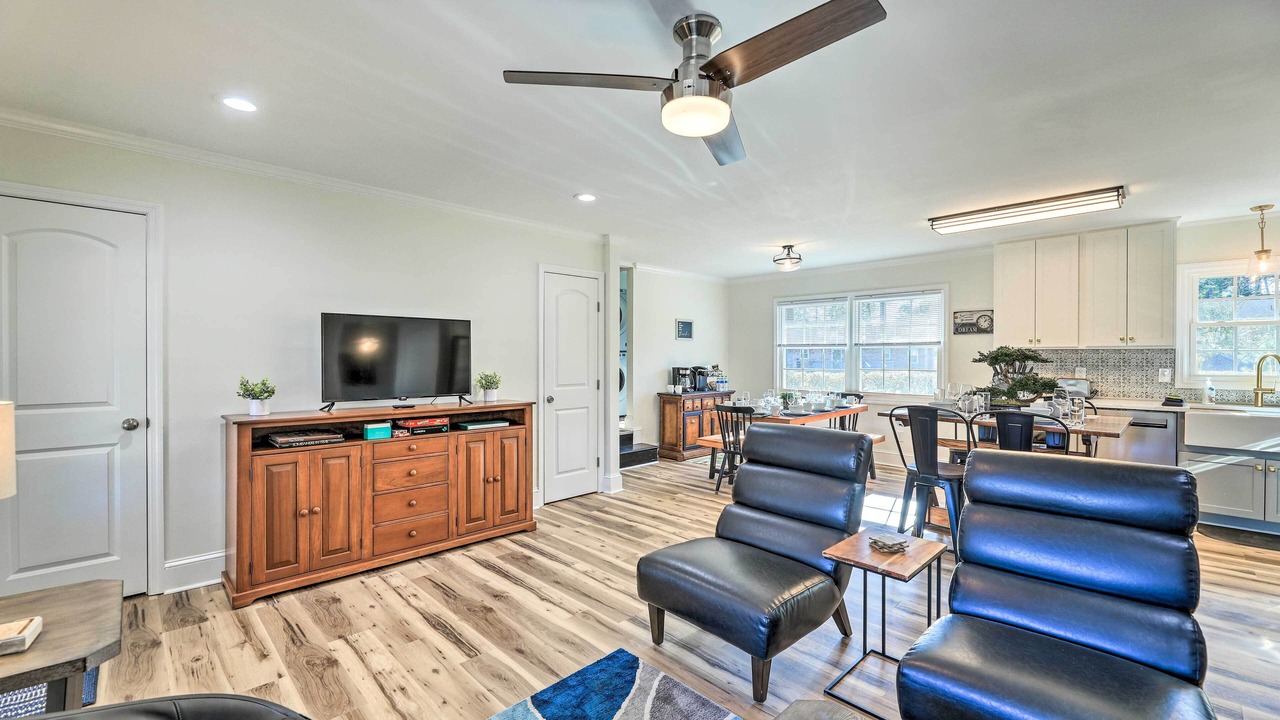 Photo of Livingroom in New Bern