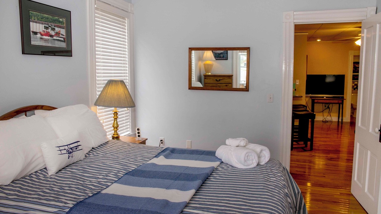 Photo of Bedroom in Hammondsport