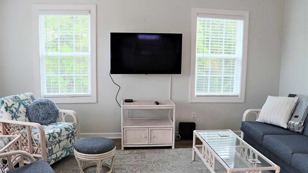 Photo of Livingroom in The Point