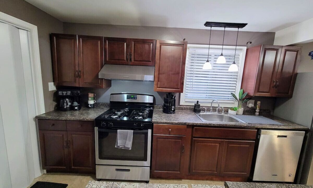 Photo of Kitchen in West Seneca