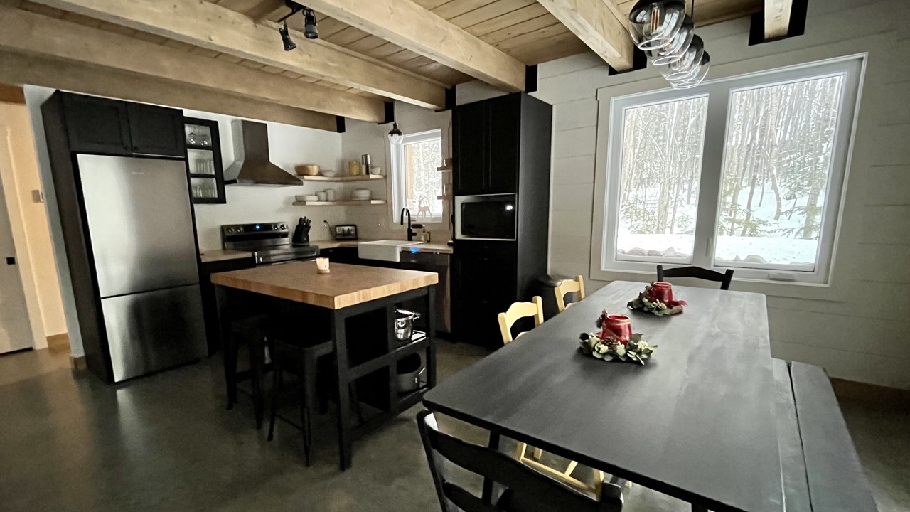 Photo of Kitchen in Saint-Tite-des-Caps