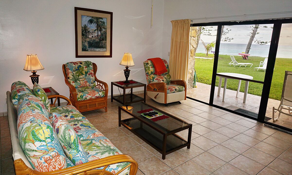 Photo of Livingroom in Bahamas Terrace