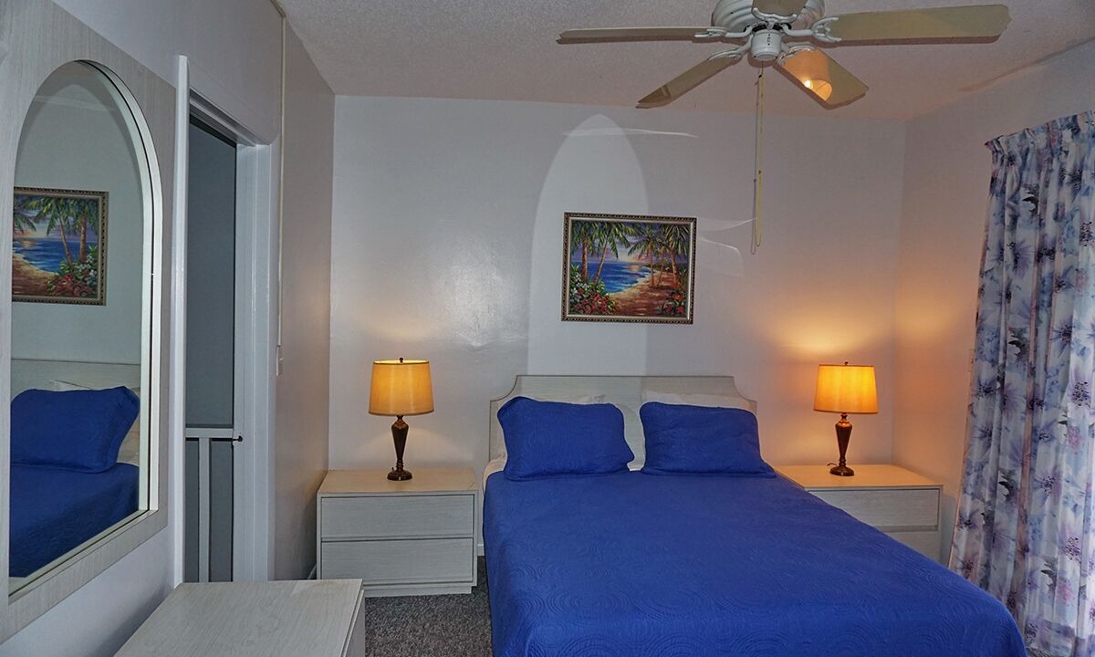 Photo of Bedroom in Bahamas Terrace
