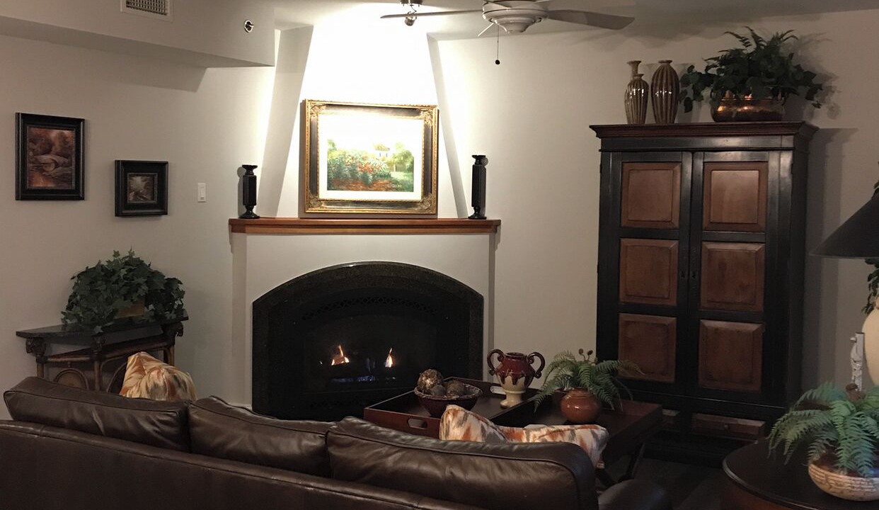 Photo of Livingroom in Asheville