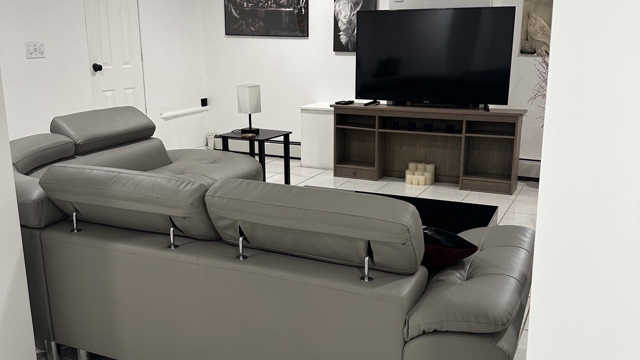 Photo of Livingroom in Englewood