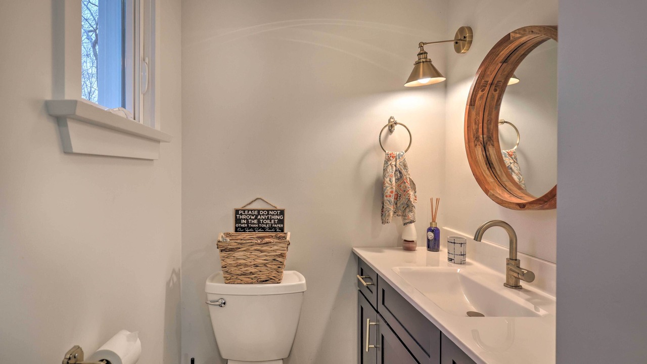 Photo of Bathroom in Naples