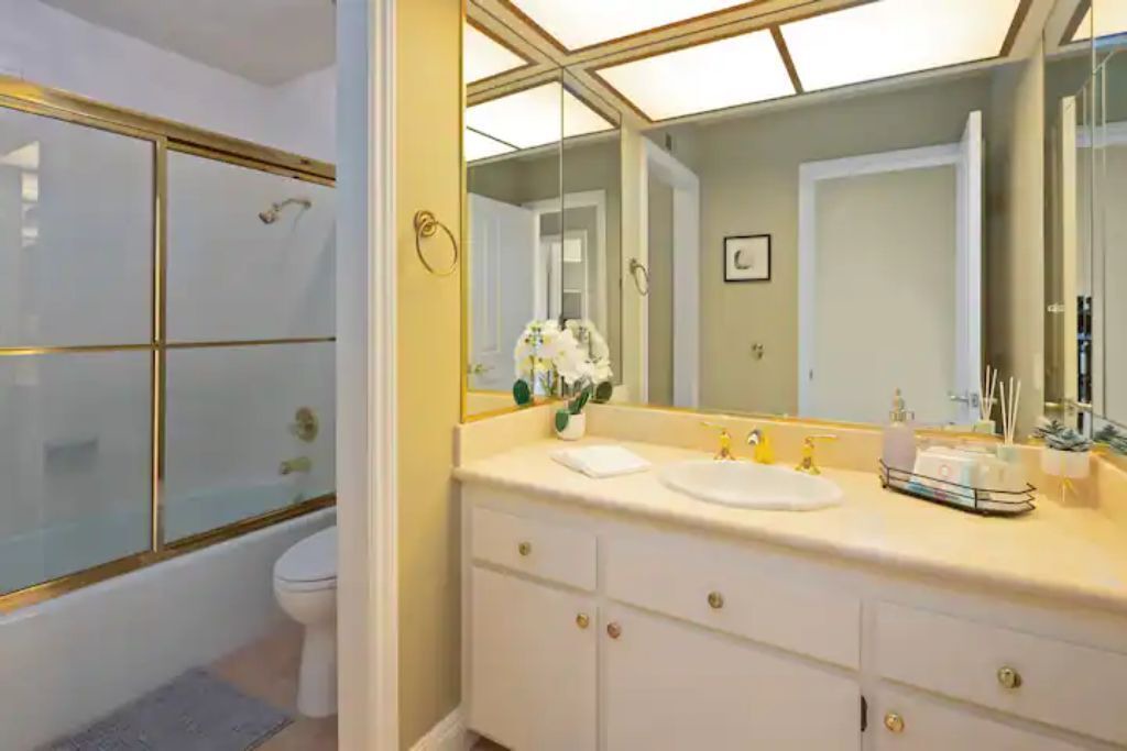 Photo of Bathroom in North Tustin