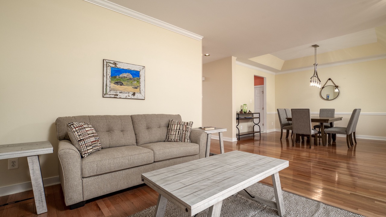 Photo of Livingroom in Villages of Five Points