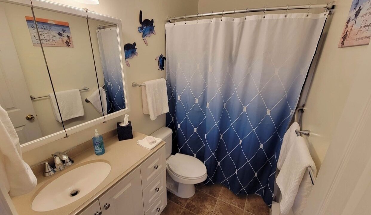 Photo of Bathroom in Conneaut
