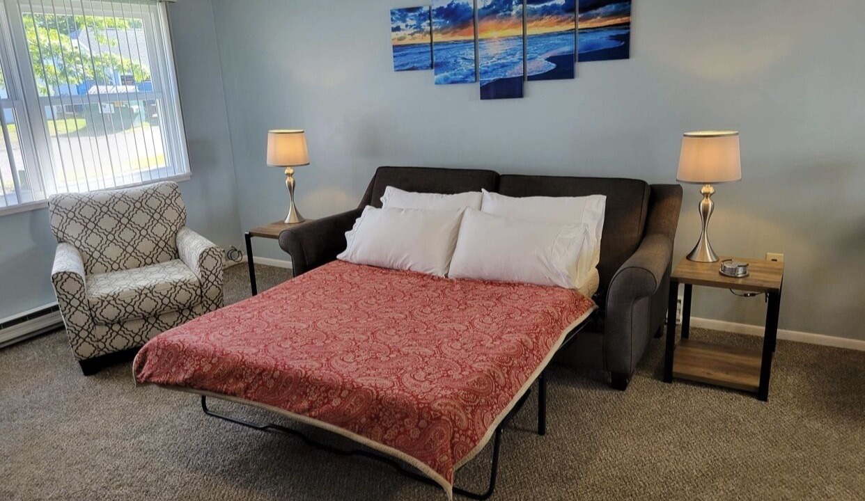 Photo of Bedroom in Conneaut
