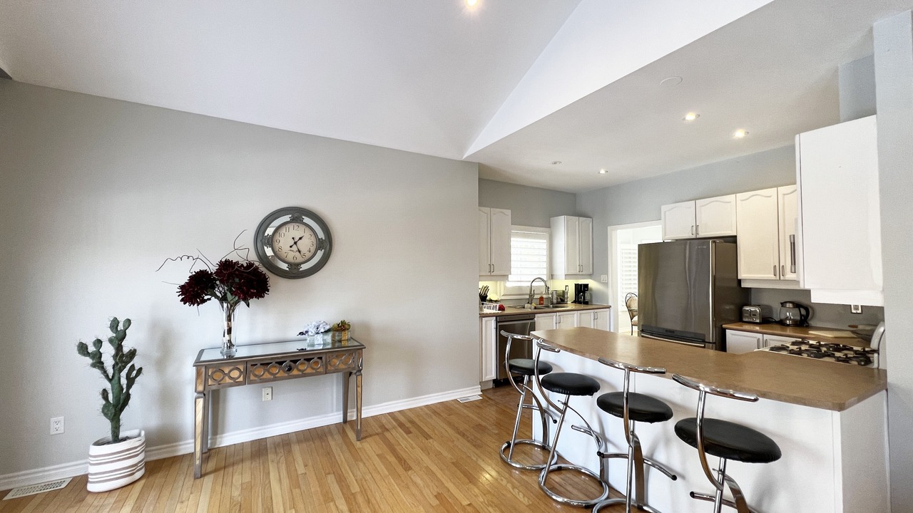 Photo of Kitchen in Barrie