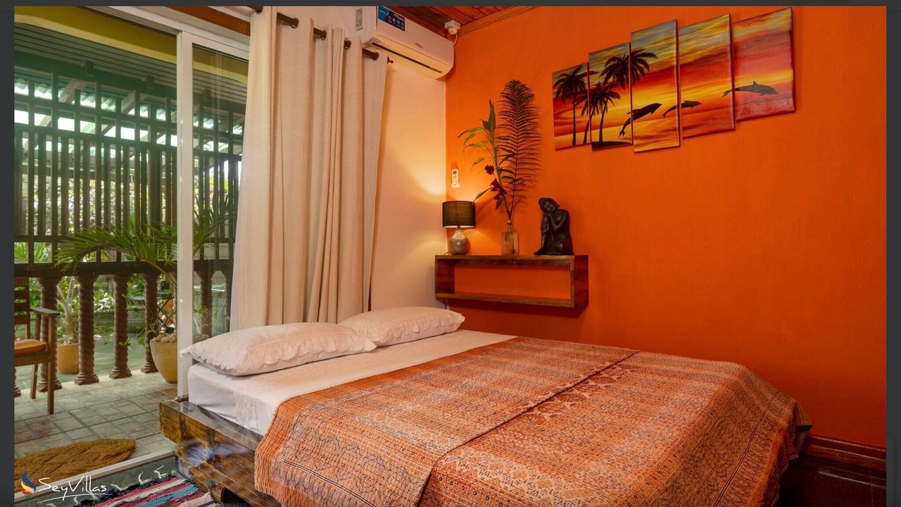 Photo of Bedroom in Zig Zag Ward