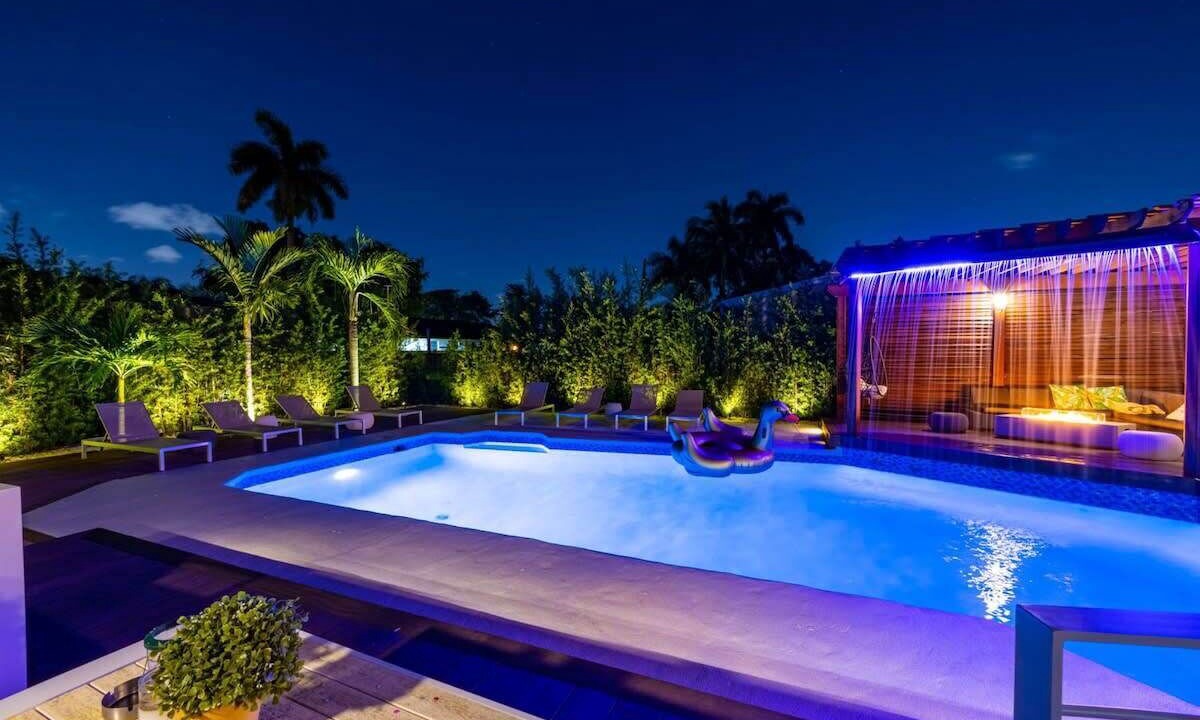Photo of Outdoor in Golden Glades