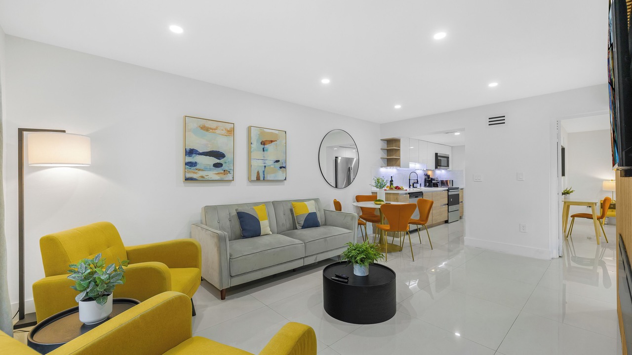 Photo of Livingroom in Coral Way